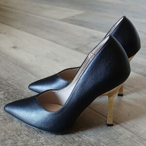 NEW French Connection Women's Pumps Stiletto Heels in black leather, Size 7